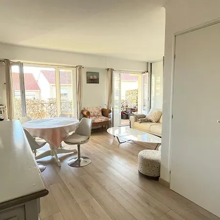 Comfortable And Modern Two Bedroom * Cannes