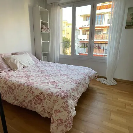 Lejlighed Comfortable And Modern Two Bedroom *