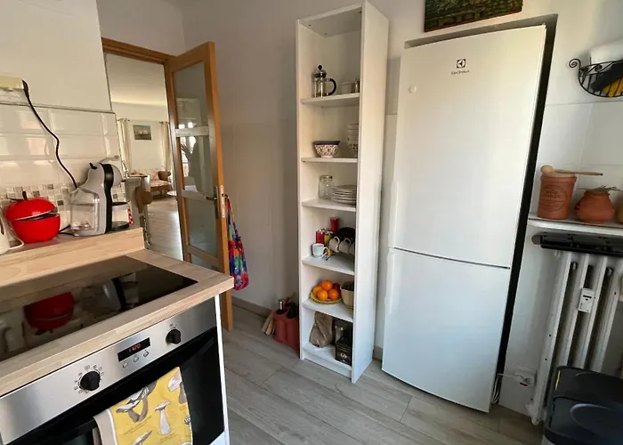 Comfortable And Modern Two Bedroom كان
