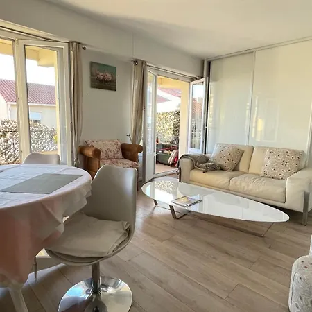 Comfortable And Modern Two Bedroom