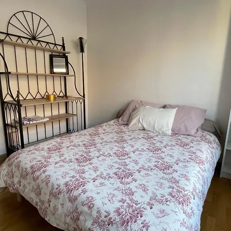 Comfortable And Modern Two Bedroom 아파트 *